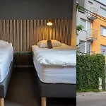 N15 Elegant Near Train Station With Ac 아파트
