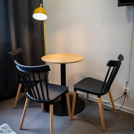 N15 Elegant Near Train Station With Ac Apartment *