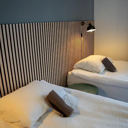 N15 Elegant Near Train Station With Ac Bratislava