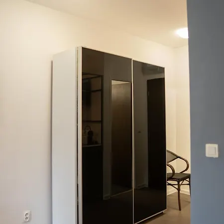 N15 Elegant Near Train Station With Ac Apartment *